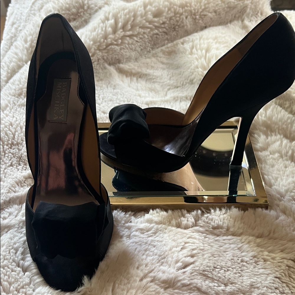 Badgley Mischka Elegant Black Heels with Bow